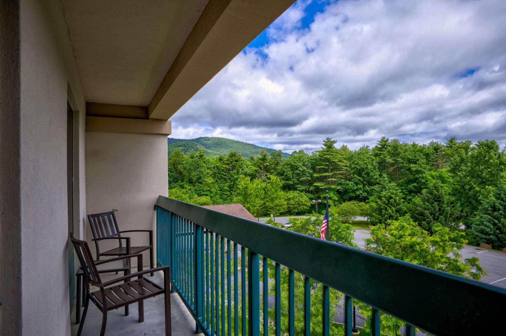 Hampton & George Hotel Lac George